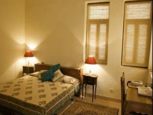 Hotel Eleven à New Delhi Extérieur photo
